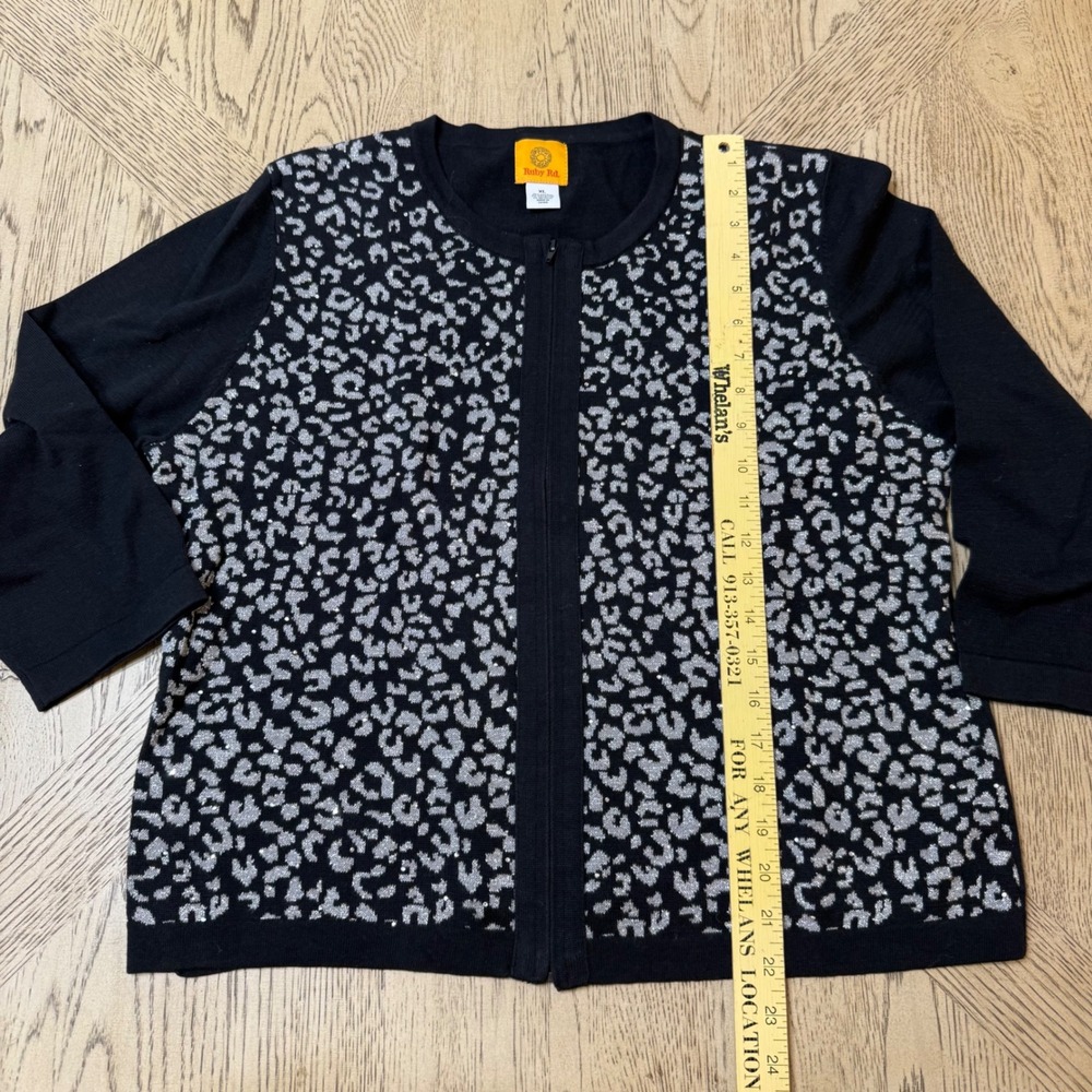 Ruby Rd Women's XL Black Animal Print‎ Zip Front Embellished Cardigan Sweater - Picture 5 of 8